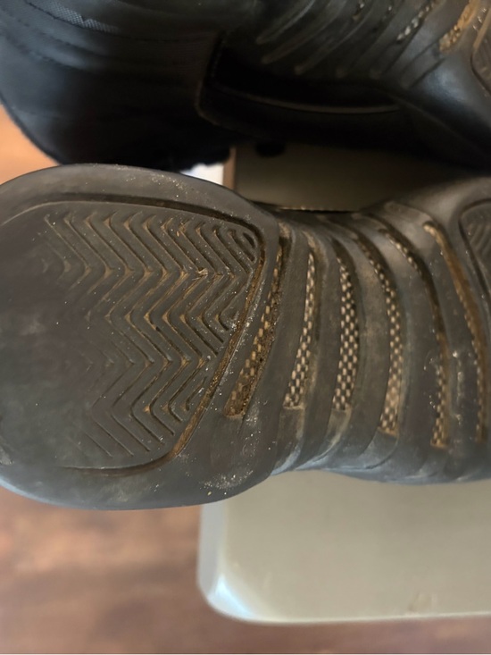 Jordan Kids' All-Black Sneaker - Picture 10 of 14